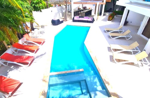 Cunucu Abao Apartment | Standard Studio in Aruba, pool, walking distance to Eagle Beach!