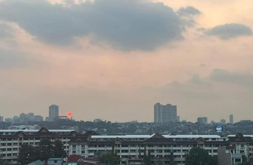 Santolan Hostel | Staycation @Bali Oasis 2- 2BR unit with sunset view