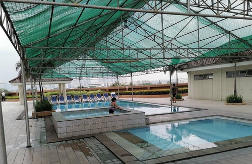Pasig House | Studio Deluxe @ Sta Lucia East Grand Mall - Hotel & Residence