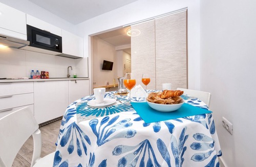 Arrecife Apartment | Studio el Greco next to Reducto beach