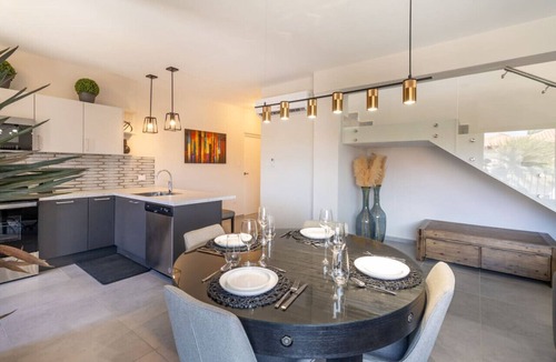 Gold Coast Apartment | Stunning Condo in Luxe Resort Azzurro by Bocobay