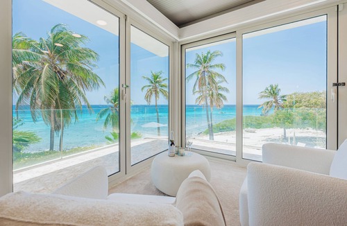 Palm Beach House | Stunning Oceanfront Villa, 8BR, Private Pool & Beach Access