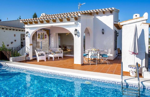 Monte Pego Villa | Stunning private villa for 6 guests with private pool, WIFI, A/C, TV and terrace