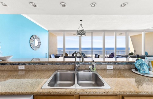 Gulf Shores Condo | SUMMER IS ALMOST HERE - LET'S GO TO THE BEACH! BOOK NOW!