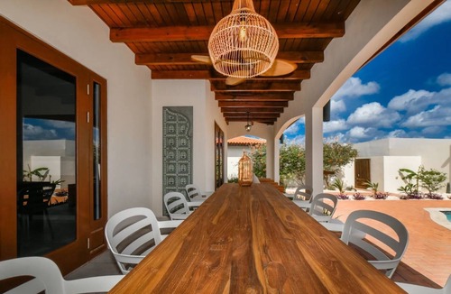 Kamay Villa | Summer Oak Villa