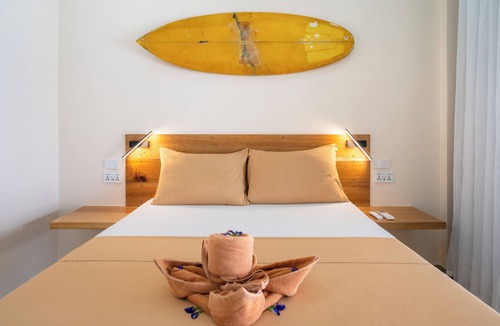 Catangnan Hostel | Sunlit Hostel