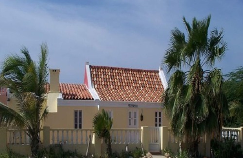 Ponton Apartment | Superior 1-Bedroom Apartment - Aruba Cunucu Residence