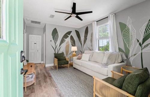 Lincolnville Apartment | The Cedar Loft B - Team Joseph Ellen