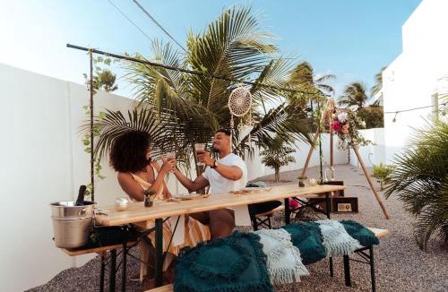 Kudawecha Apartment | The Palm Leaf Apartments