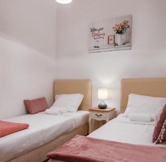 Sofia City Center House | The White House Sofia