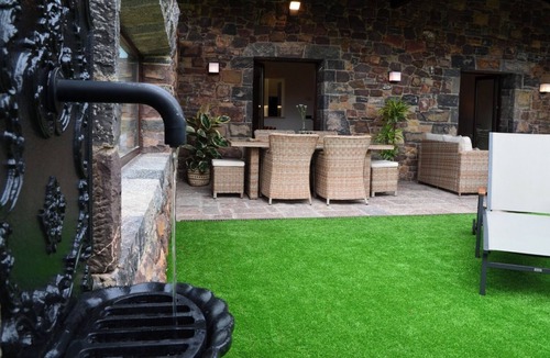 Condres Cottage | Top category rural house in Asturias - Garden, fireplace and relax.