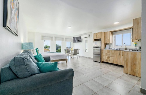 Kamay Apartment | Turibana Plaza Suite 1
