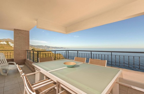 Torrox Costa Apartment | Unique 2 bedrooms seaview apartment