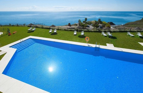 Torrox Costa Apartment | Unique 2 bedrooms seaview apartment