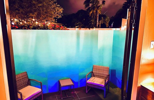 Madiki Apartment | Unit 3 Luxurious studio, just 3 minutes walk to the beach in an exclusive area.