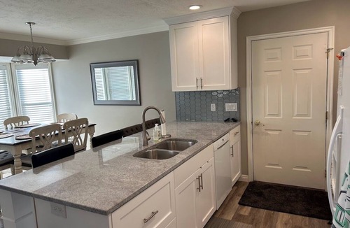 Woods Cross House | Updated, Comfortable and Luxury Stay in our 5 bedroom home.Close to Lagoon,Golf.