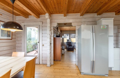 Argentona House | Vacation Home 'Finland House Barcelona' with Sea Views, Wi-Fi & Air Conditioning