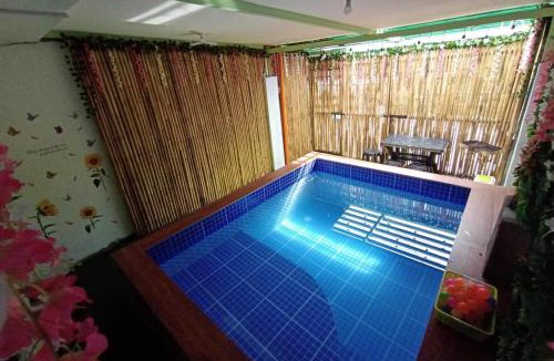 Clark Apartment | Vahay Verde