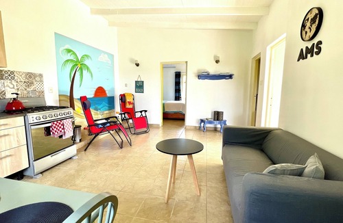 Savaneta Apartment | Very quiet apartment with tub and a beautiful view at the edge of national park.