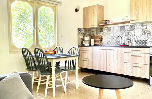 Savaneta Apartment | Very quiet apartment with tub and a beautiful view at the edge of national park.