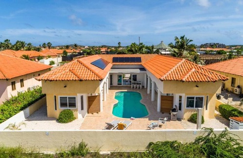 Kamay Villa | Villa ∙ 4 bedrooms ∙ 8 guests