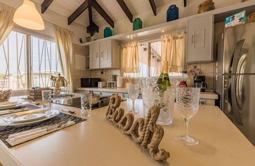 Kamay Villa | Villa Christina - Beach House