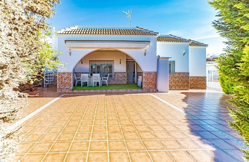 Retamar Villa | Villa 'Daniela' with Shared Pool, Wi-Fi and Air Conditioning