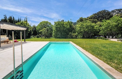 Pollensa Villa | Villa 'Hort Petit De Ternelles' with Mountain View, Wi-Fi, Air Conditioning and Underfloor Heating
