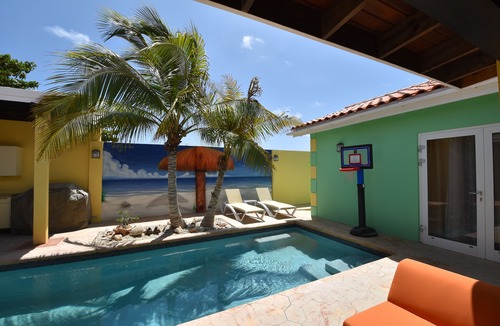 Palm Beach Villa | Villa Monplaisir - secluded spot on Palm Beach. Short walk to beach