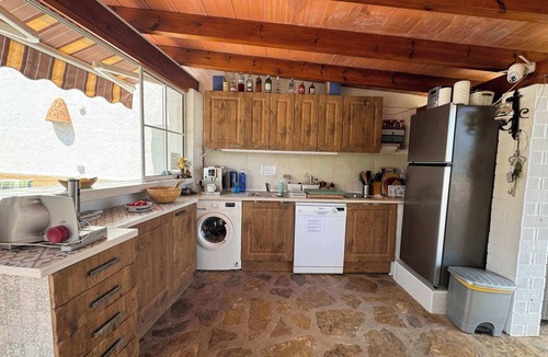 Urbanitzacio la Fustera Villa | Villa Peonia Summary: