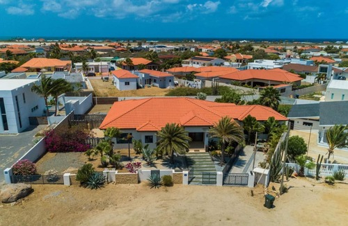 Esmeralda Villa | Villa Sophie Privatepool 5 Minutes From the Beach