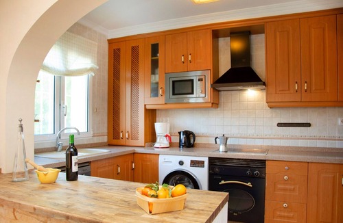 Casas de Torrat Villa | Villa 'Verano' with Private Pool, Wi-Fi and Air Conditioning
