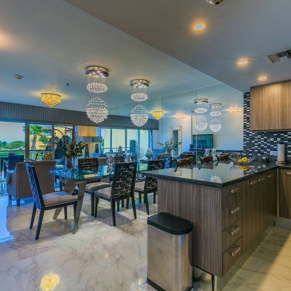 Adults only - Luxurious Beach Retreat with best views!