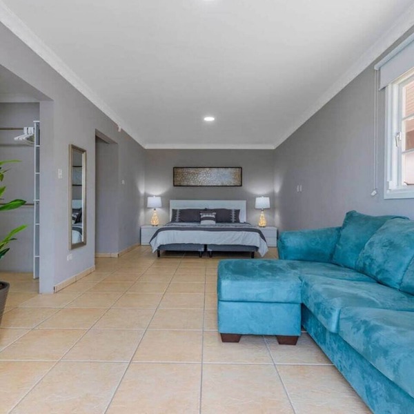 Remodeled 6BR - PrivatePool, GameRoom, Close2Beach