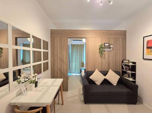 1BR Condotel with Balcony at FAME Residences #FM49
