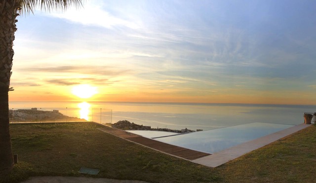 240º of breathtaking sea views! Unique villa set high above Benalmadena Pueblo