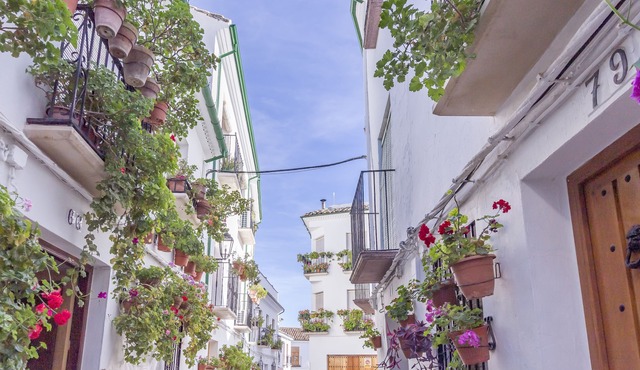 Accommodation in the Heart of El Barrio de la Villa