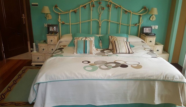'Alojamientos Marte Room 4' with Shared Terrace and Garden
