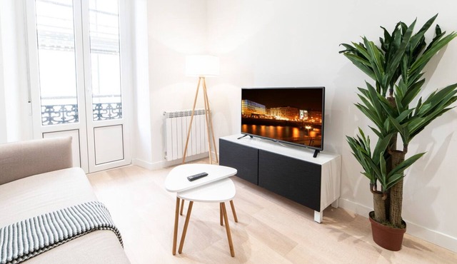 Amazing CENTRAL & COOL apart. design 4 pax!