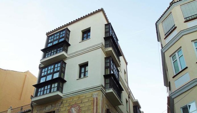 Apartamentos C/Carretería