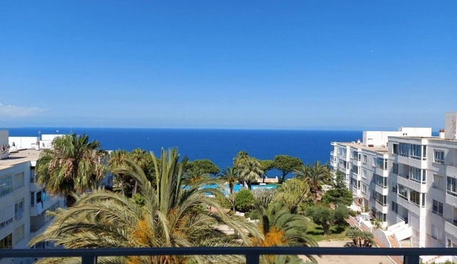 Apartment 'Atico Gran Alacant' with Sea View, Wi-Fi and Air Conditioning