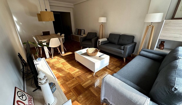 Apartment 'Centro De Oviedo' with Balcony and Wi-Fi