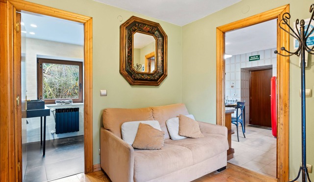 Apartment 'El Bosque' with Mountain Views