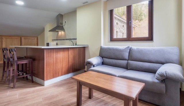 Apartment with Shared Garden Valle del Ibias 2 Left