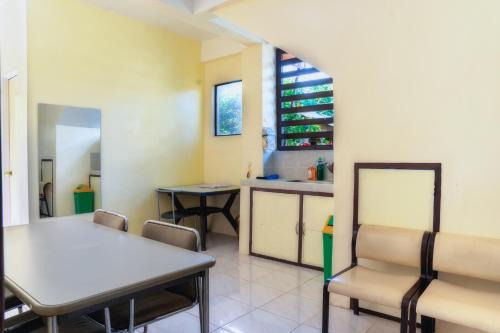 Aroha Hostel