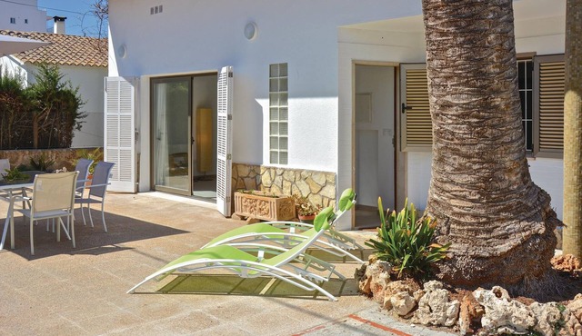 Beach front home in Palma de Mallorca with WiFi