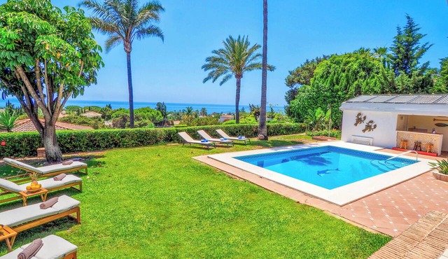 Beachfront Villa, the Perfect Place to Create Unforgettable Memories