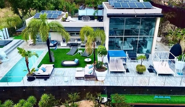 Blue Villa Barcelona