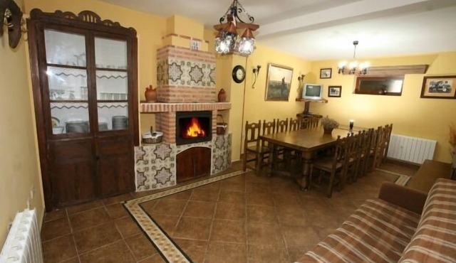 Casa Rural Calderón de Medina IyII for 14 people
