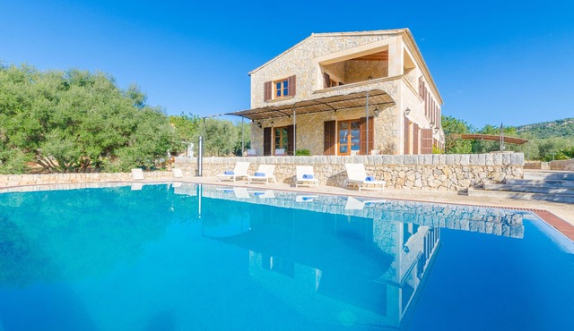 CA NA RAMONA - Villa with private pool in Son Carrio. Free WiFi